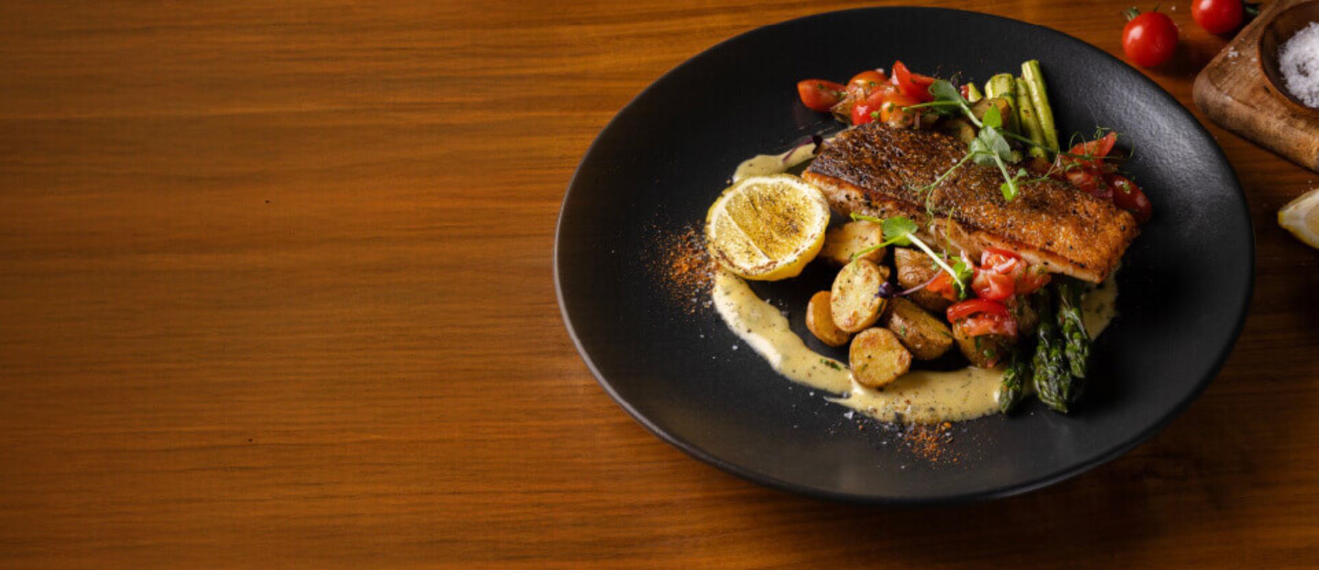 Dine Around Dubai with Our Half Board Package title=